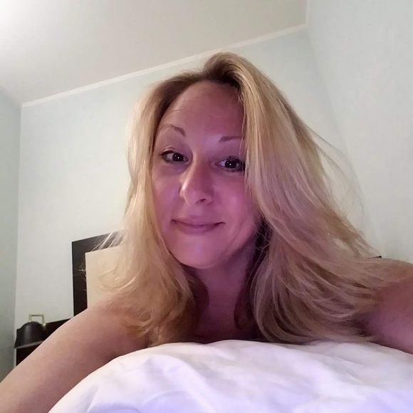 Meet your Posher, Shelly - Picture 3 of 8